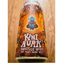 Left Handed Giant Kiwi Aura 