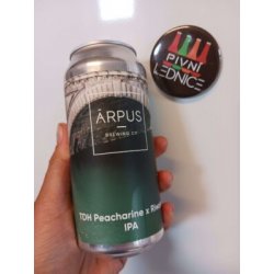 Ārpus TDH Peacharine x Riwaka IPA 6,5% 0,44l - Pivní lednice