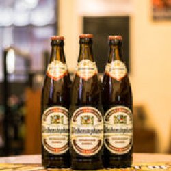 WEIHENSTEPHANER HEFEWEISSBIER DUNKEL - Bruselas