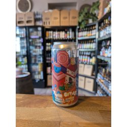 Left Handed Giant Twin Cities: Strata & Audacia Left Handed Giant Twin Cities: Strata & Audacia