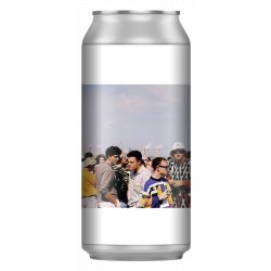Northern Monk x Wylam - 27.03 Crowd For The Summer DDH IPA 7.4% ABV 440ml - Martins Off Licence