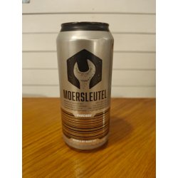 Moersleutel Craft Brewery Barcode: Silver & Jet Black