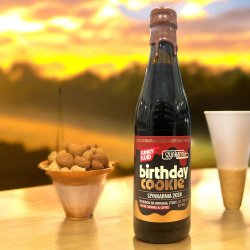 FUNKY FLUID WSZYNKARNIA BIRTHDAY COOKIE IMPERIAL STOUD BOTELLA 330 ML. - Hidden Beers