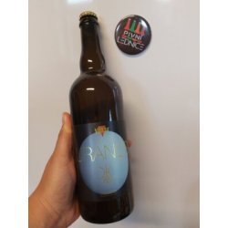 Václav Uranus 14°4,5% 0,7l - Pivní lednice