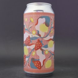 UnBarred Brewery Strawberry Clouds