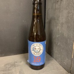 De Poes 10 - Bier en Borrels