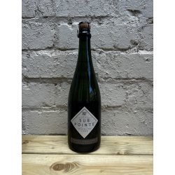 On Point Cider  Sur Pointe 2021 (750ml) - The Cat In The Glass