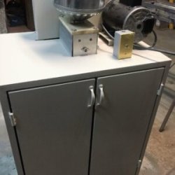 Molino Comercial con Gabinete y motor(muele 13.6 Kg x Min) - Cerveza Casera