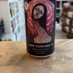 Factory Brewing Lady Cupcake #7 (Rocky Road) Factory Brewing Lady Cupcake #7 (Rocky Road)