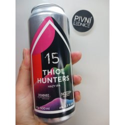 ZichovecNozib Thiol Hunters 15°6,5% 0,5l - Pivní lednice