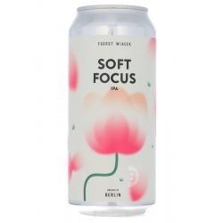 FUERST WIACEK Berlin Soft Focus