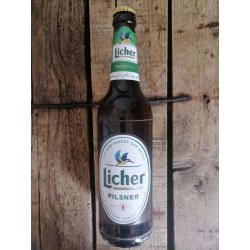 Licher Pilsner 4.9% (500ml bottle) - waterintobeer