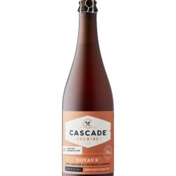 Cascade  Noyaux 2015 - The Cat In The Glass