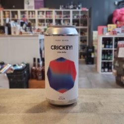 FUERST WIACEK Berlin Crickey!