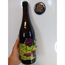 Thrills Fade To Grape 13°7% 0,7l - Pivní lednice