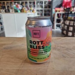 Rott  Bliss - Het Biermeisje