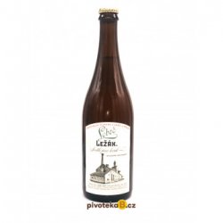 Lobeč - Světlý ležák (0,75L) - Pivotekab.cz