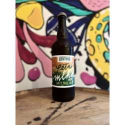 Pivovar Čestmír Hazy Pale Ale - Letní mlha Pivovar Čestmír Hazy Pale Ale - Letní mlha