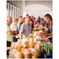 MERCADO DE PRODUCTORES Y BODEGA DE SIDRA - Sagardoa Route