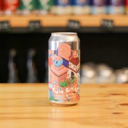 Left Handed Giant Twin Cities: Nectaron & Simcoe Left Handed Giant Twin Cities: Nectaron & Simcoe