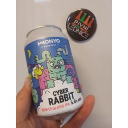 Monyo Cyber Rabbit 5,8% 0,33l - Pivní lednice