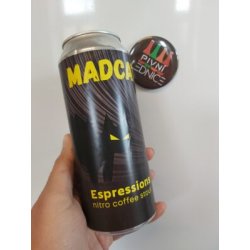 MadCat Espressions  Nitro Coffee Stout 14°5,4% 0,5l DMT: 23.7.2023 - Pivní lednice