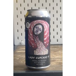 Factory Brewing Lady Cupcake #7 (Rocky Road) Factory Brewing Lady Cupcake #7 (Rocky Road)