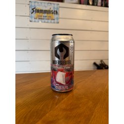 Moersleutel Craft Brewery 9 Years: Helios