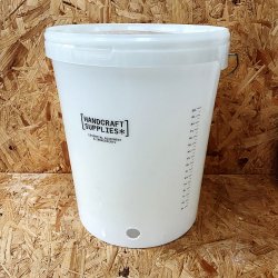 25 Litre Brewing Fermentation Bucket + Hole for Tap + Lid & Grommet for an Airlock - HandCraft Supplies - Brewbitz Homebrew Shop