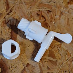 Tap with Anti-Sediment Back Nut (White) - to fit Bucket, KingKeg or Barrel - Brewbitz Homebrew Shop