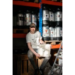 Slowburn Brewing Co-op Vox Populi Line-art T-shirt - Slowburn Brewing Co-op