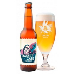 Dois Corvos Basket Case