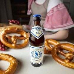 Wildbräu Grafing Helles - Bierzwerg