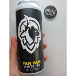 Deer Bear YAM YAM 6% 0,5l - Pivní lednice