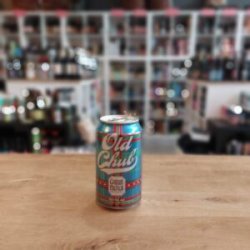 Oskar Blues  Old Chub - Het Biermeisje