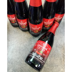 LINDEMANS BREWERY. LINDEMANS KRIEK LAMBIC BEER 3.5% 355ml - The Beer Shelf