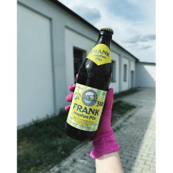 Moon Lark FRANK 500ml (collab Knoblach) - Funky Fluid