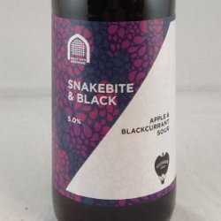 Vault City Brewing Snakebite & Black - Gedeelde Vreugde