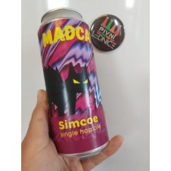 MadCat Single Hop Ale Simcoe 12°5% 0,5l - Pivní lednice