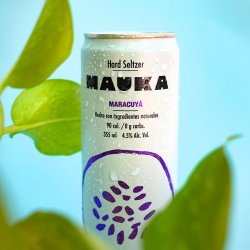 HARD SELTZER MAUKA MARACUYA LATA 24 PACK 355 ML - Cervecería de Colima