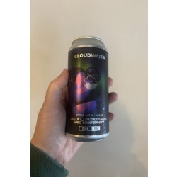 Cloudwater Brew Co. Suel, Pendant Un Instant
