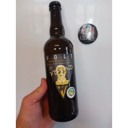 Volt Vokno Ale 12°5% 0,7l - Pivní lednice