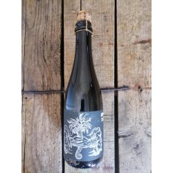 Crossover Mares Tail 2022 5.9% (375ml bottle) - waterintobeer